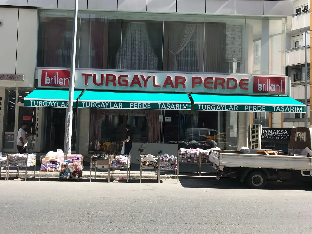 Antrasit kasalı motorlu mafsallı tente