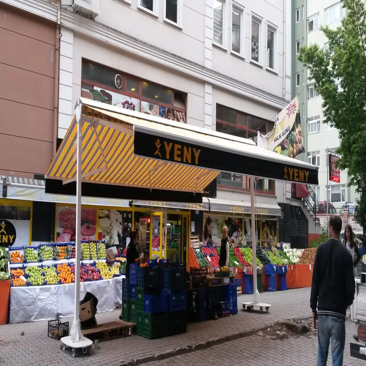 Açılır kapanır çift yönlü tente